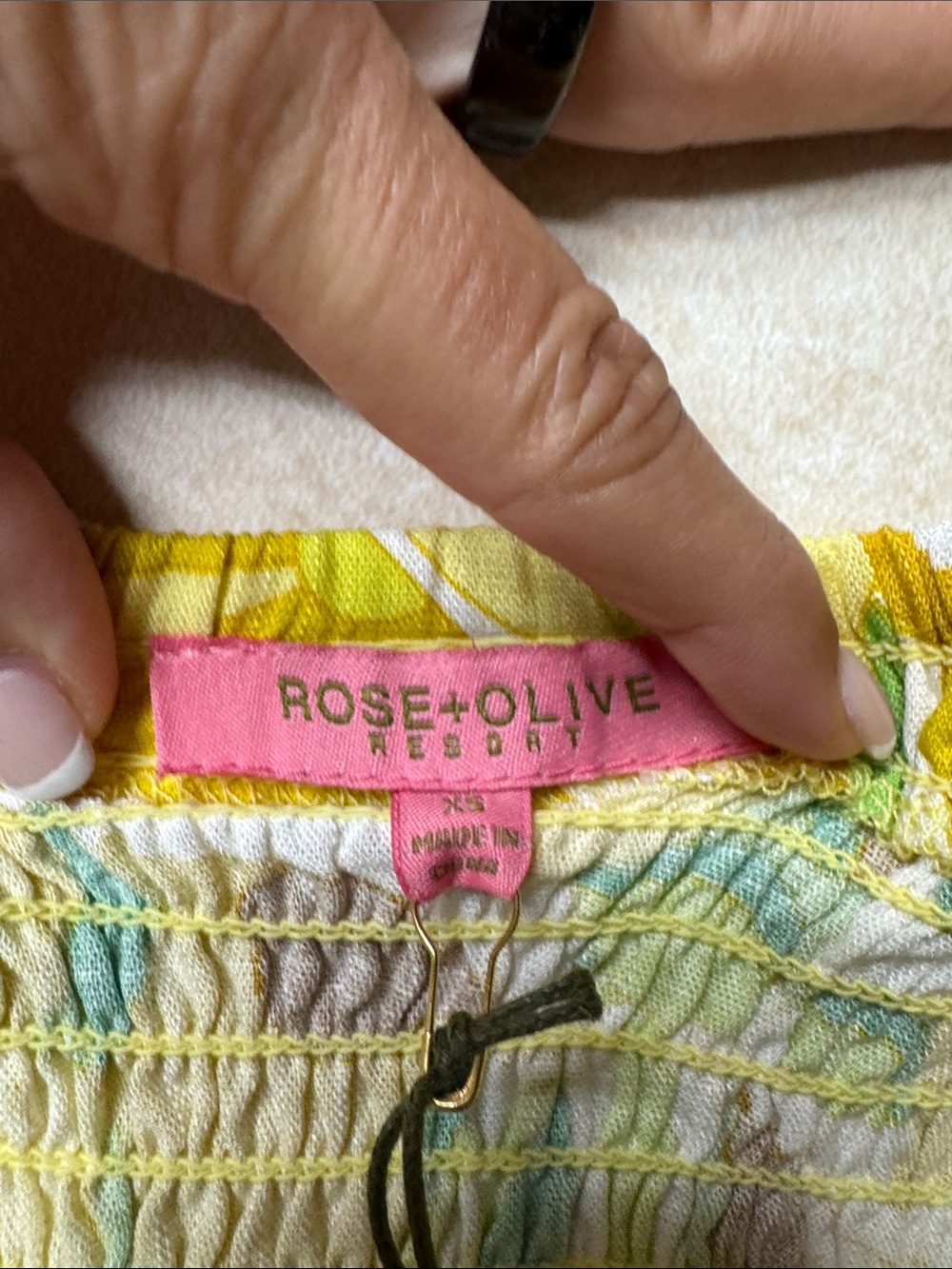 NWT, Resort set, lemon print - Picture 3 of 7
